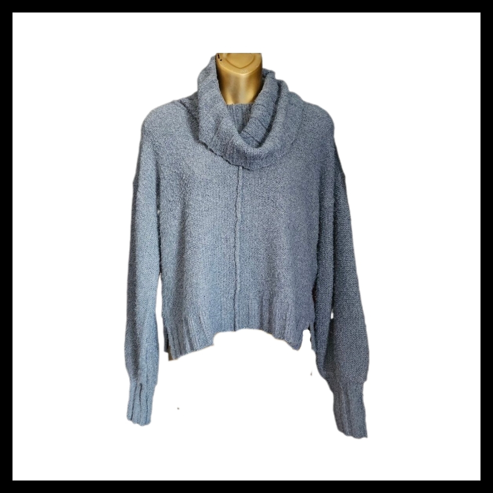 💕3/$15💕 Cowl Neck Pullover Sweater